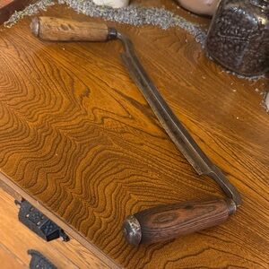 10” Antique Chip A Way Drawknife Tool
Wood Handles Vintage Rustic Carpenter